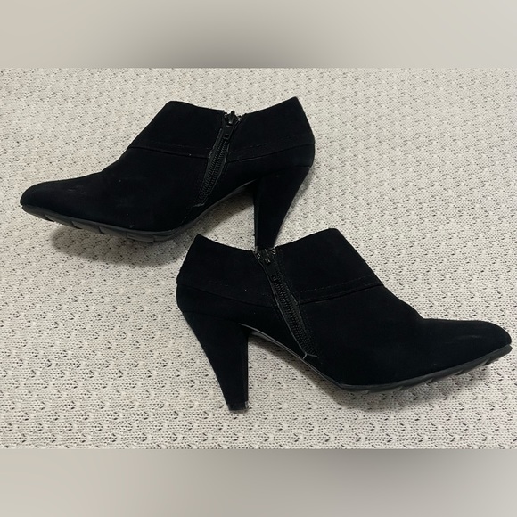 Xappeal black ankle booties - Picture 2 of 5